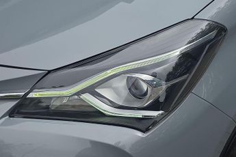 Toyota Yaris 1.5 Hybrid Excel 5dr CVT
