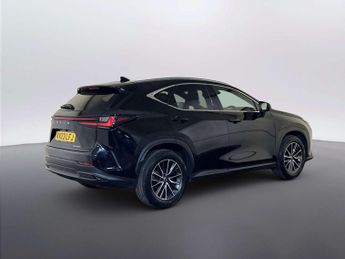 Lexus NX 2.5 350h SUV 5dr Petrol Hybrid E-CVT 4WD Euro 6 (s/s) (245 ps)