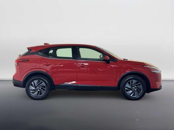 Nissan Qashqai 1.3 DIG-T MHEV Acenta Premium SUV 5dr Petrol Hybrid Manual Euro 