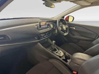 Nissan Qashqai 1.3 DIG-T MHEV Acenta Premium SUV 5dr Petrol Hybrid Manual Euro 