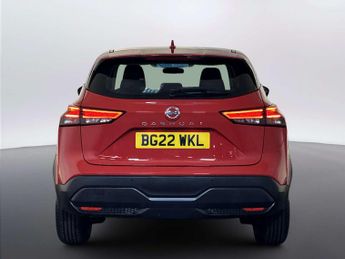 Nissan Qashqai 1.3 DIG-T MHEV Acenta Premium SUV 5dr Petrol Hybrid Manual Euro 