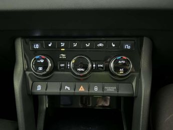 Skoda Karoq 1.0 TSI SE L SUV 5dr Petrol Manual Euro 6 (s/s) (116 ps)