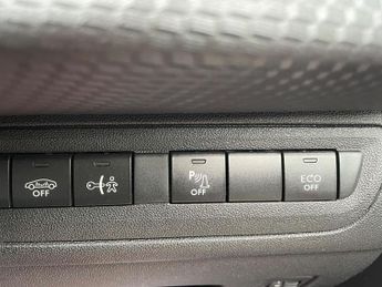 Peugeot 2008 1.2 PureTech Allure EAT Euro 6 (s/s) 5dr