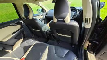 Volvo XC60 2.0 T5 R-Design SUV 5dr Petrol Powershift Euro 5 (240 ps)