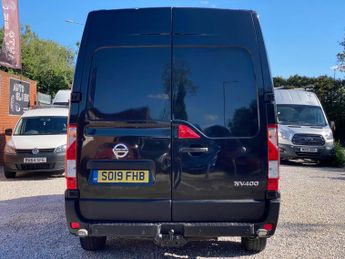 Nissan NV400 2.3 dCi 35 SE FWD L2 H3 Euro 6 (s/s) 5dr