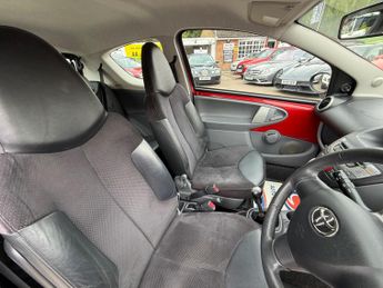 Toyota AYGO 1.0 VVT-i Ice Euro 5 3dr