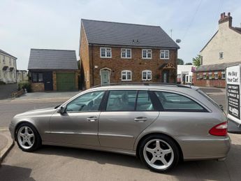 Mercedes-Benz E Class 5.0 E500 Avantgarde 7G-Tronic 5dr
