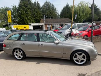 Mercedes-Benz E Class 5.0 E500 Avantgarde 7G-Tronic 5dr