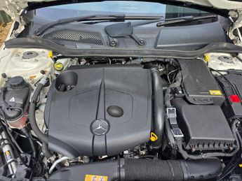 Mercedes-Benz A Class 2.1 A220 CDI AMG Night Edition 7G-DCT Euro 6 (s/s) 5dr
