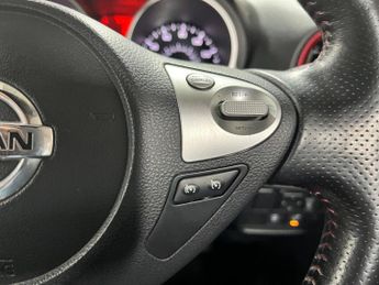 Nissan Juke 1.6 Tekna XTRON Euro 5 5dr