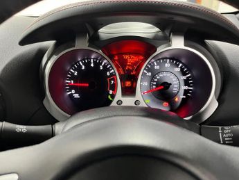 Nissan Juke 1.6 Tekna XTRON Euro 5 5dr