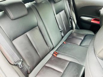 Nissan Juke 1.6 Tekna XTRON Euro 5 5dr