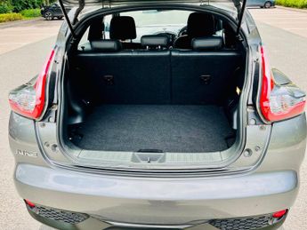Nissan Juke 1.6 Tekna XTRON Euro 5 5dr