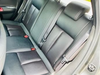 Nissan Juke 1.6 Tekna XTRON Euro 5 5dr