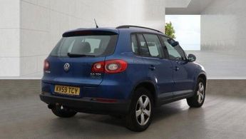 Volkswagen Tiguan 2.0 TDI Escape Auto 4WD Euro 5 5dr
