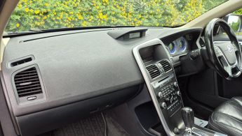 Volvo XC60 3.0 T6 R-Design SE Geartronic AWD Euro 5 5dr