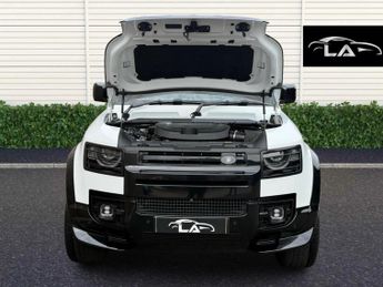 Land Rover Defender 90 3.0 D250 MHEV X-Dynamic HSE Auto 4WD Euro 6 (s/s) 3dr