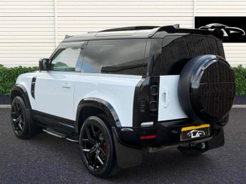 Land Rover Defender 90 3.0 D250 MHEV X-Dynamic HSE Auto 4WD Euro 6 (s/s) 3dr