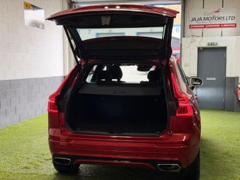 Volvo XC60 2.0 D4 R-Design Auto AWD Euro 6 (s/s) 5dr
