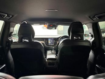 Volvo XC60 2.0 D4 R-Design Auto AWD Euro 6 (s/s) 5dr