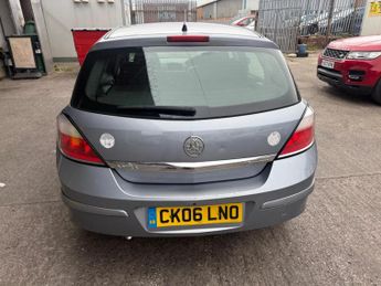 Vauxhall Astra 1.6i 16v Active 5dr