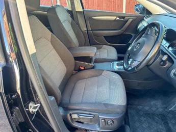Volkswagen Passat 2.0 TDI BlueMotion Tech SE DSG Euro 5 (s/s) 5dr
