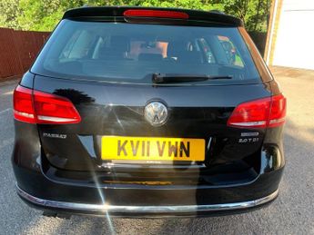 Volkswagen Passat 2.0 TDI BlueMotion Tech SE DSG Euro 5 (s/s) 5dr