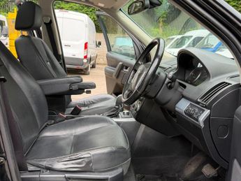 Land Rover Freelander 2 2.2 TD4 HSE SUV 5dr Diesel Auto 4WD Euro 4 (160 ps)