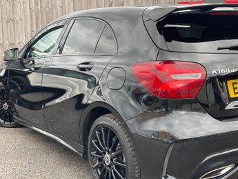Mercedes-Benz A Class 1.5 A180d AMG Line (Premium) 7G-DCT Euro 6 (s/s) 5dr