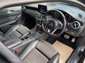 Mercedes-Benz A Class 1.5 A180d AMG Line (Premium) 7G-DCT Euro 6 (s/s) 5dr