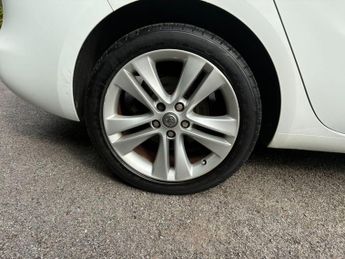 Vauxhall Zafira Tourer 1.4i Turbo SRi Auto Euro 6 5dr