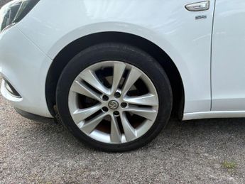 Vauxhall Zafira Tourer 1.4i Turbo SRi Auto Euro 6 5dr
