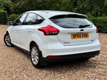 Ford Focus 1.0T EcoBoost Titanium Euro 6 (s/s) 5dr