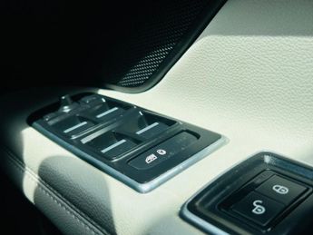 Jaguar XF 2.0d R-Sport Auto Euro 6 (s/s) 4dr