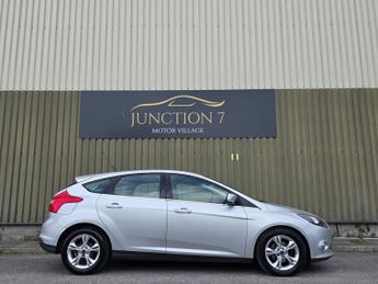 Ford Focus 1.6 TDCi Zetec Euro 5 (s/s) 5dr