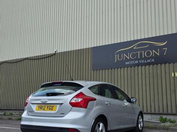 Ford Focus 1.6 TDCi Zetec Euro 5 (s/s) 5dr