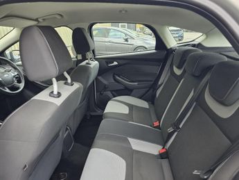 Ford Focus 1.6 TDCi Zetec Euro 5 (s/s) 5dr