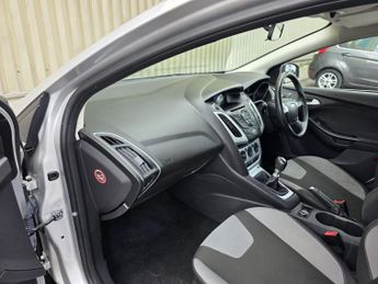 Ford Focus 1.6 TDCi Zetec Euro 5 (s/s) 5dr