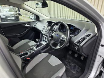 Ford Focus 1.6 TDCi Zetec Euro 5 (s/s) 5dr