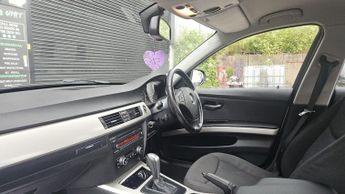 BMW 3 Series 2.0 320d SE Steptronic Euro 5 4dr
