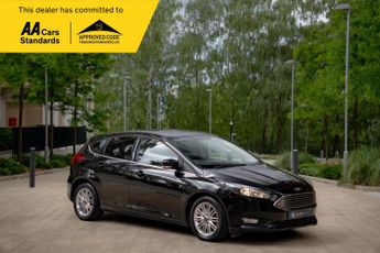 Ford Focus 1.0T EcoBoost Zetec Edition Euro 6 (s/s) 5dr