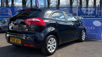 Kia Rio 1.25 1 Air Euro 5 5dr