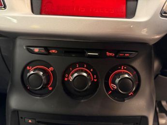Citroen DS3 1.4 VTi 16V DSign Euro 5 3dr
