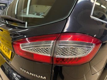 Ford Mondeo 2.0 TDCi Titanium Powershift Euro 5 5dr