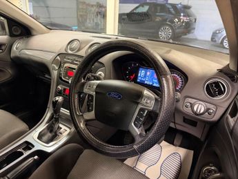 Ford Mondeo 2.0 TDCi Titanium Powershift Euro 5 5dr