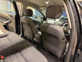 Ford Mondeo 2.0 TDCi Titanium Powershift Euro 5 5dr