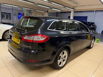 Ford Mondeo 2.0 TDCi Titanium Powershift Euro 5 5dr