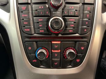 Vauxhall Astra 1.7 CDTi ecoFLEX SRi Euro 5 5dr