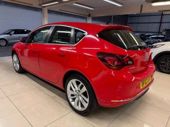 Vauxhall Astra 1.7 CDTi ecoFLEX SRi Euro 5 5dr