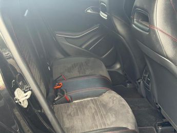Mercedes-Benz A Class 2.1 A200d AMG Line 7G-DCT Euro 6 (s/s) 5dr